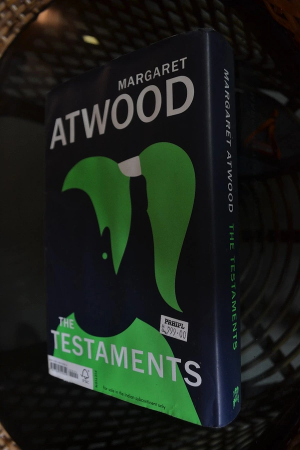 Testaments - MARGARET ATWOOD