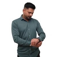 Look Me Apparel Men Solid Green Formal Shirt | Full Sleeve | Smart Fit - L, Green