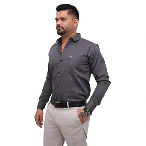 Look Me Apparel Men Solid Grey Regular Fit Full Sleeve Cotton Blend Formal Shirt with Spread Collar - XL, Grey