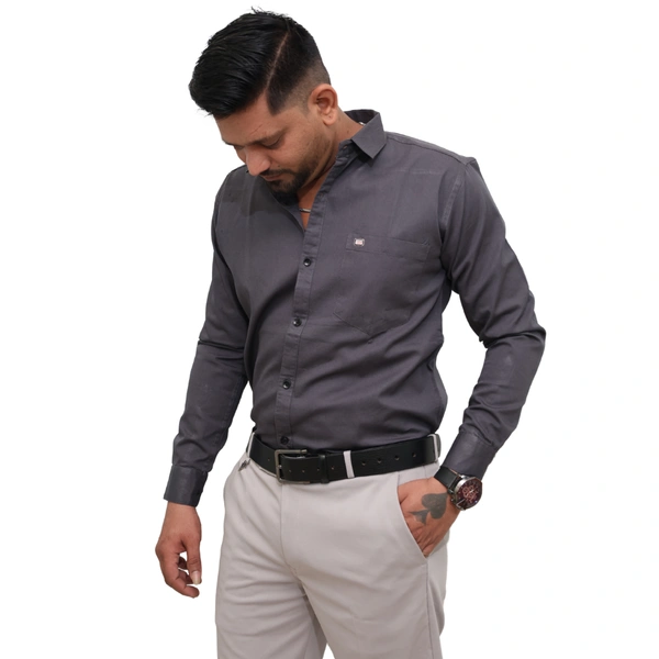 Look Me Apparel Men Solid Grey Regular Fit Full Sleeve Cotton Blend Formal Shirt with Spread Collar - XL, Grey