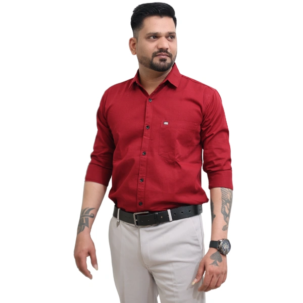 Look Me Apparel Men Solid Red Regular Fit Full Sleeve Cotton Blend Formal Shirt with Spread Collar - XL, Red
