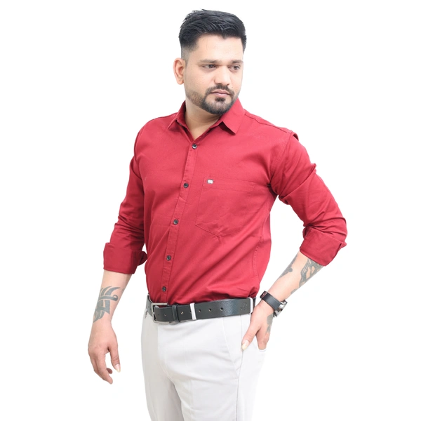 Look Me Apparel Men Solid Red Regular Fit Full Sleeve Cotton Blend Formal Shirt with Spread Collar - XL, Red