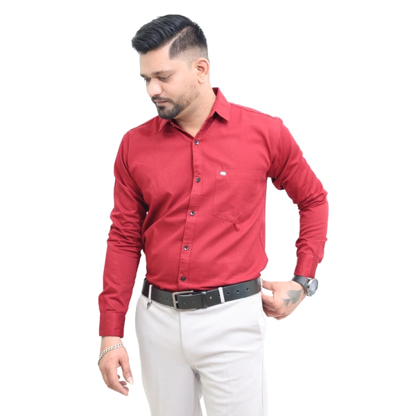 Look Me Apparel Men Solid Red Regular Fit Full Sleeve Cotton Blend Formal Shirt with Spread Collar - XL, Red