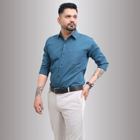 Look Me Apparel Men Solid Teal Regular Fit Full Sleeve Cotton Blend Formal Shirt with Spread Collar - XL, Blue