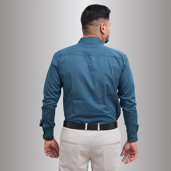 Look Me Apparel Men Solid Teal Regular Fit Full Sleeve Cotton Blend Formal Shirt with Spread Collar - XL, Blue