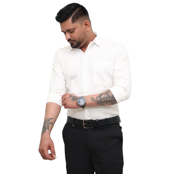 Look Me Apparel Men Solid White Regular Fit Full Sleeve Cotton Blend Formal Shirt with Spread Collar - M, White