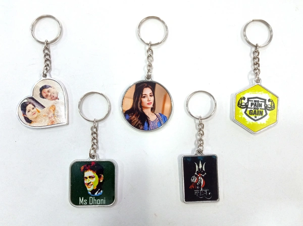 Mehra Gift House Customized Silver Key Chain in Different Sheps