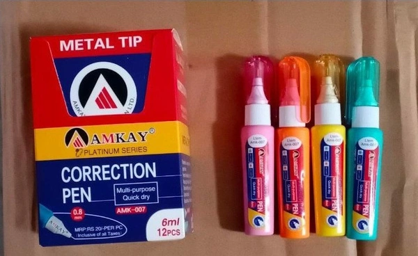 JC Correction Pen Small - Small, White
