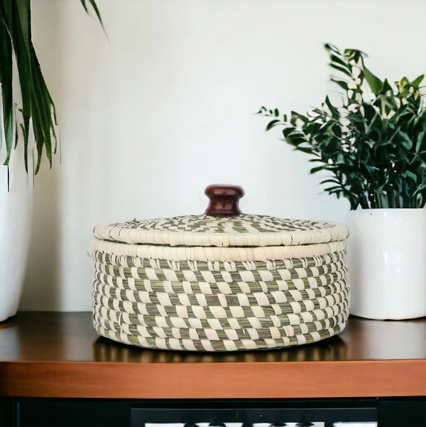Handmade Sabai Grass Roti Box/Bread Basket - 7.62 cm, 20.3 cm, 20.3 cm