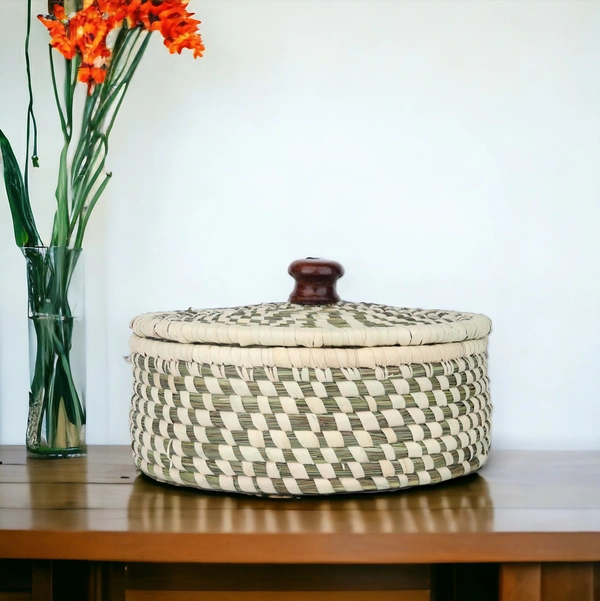 Handmade Sabai Grass Roti Box/Bread Basket - 7.62 cm, 20.3 cm, 20.3 cm