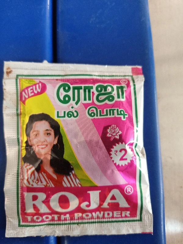 Roja  Tooth Powder