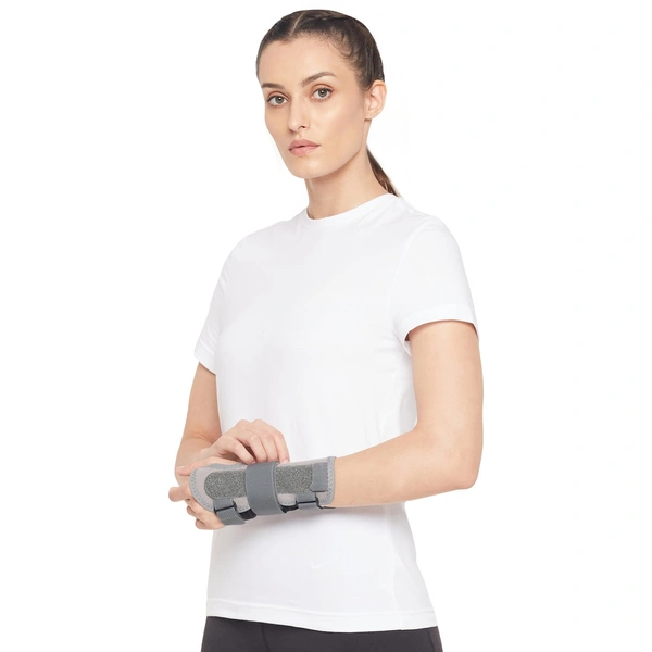 ROMSON  Wrist Splint Ambidextrous - Medium