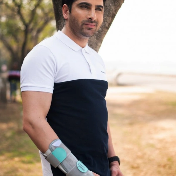 TYNOR FOREARM SPLINT, GREY, 1 UNIT - UNI