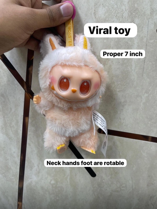 LABUBU BIG INTO ENERGY BLIND BOX