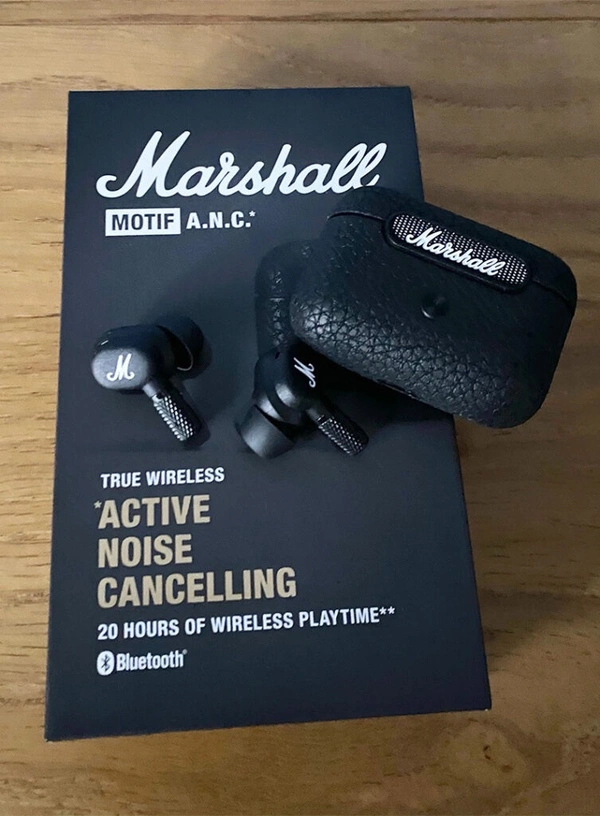 Motif IiBluetooth in Ear Earbuds - black