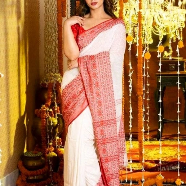 Traditional ✨ - white with red combination