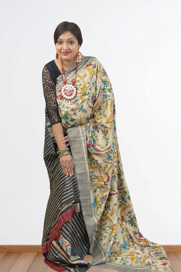 SKU-0493, Temple Gicha->Handloom->Hand Tant Weaving->With Blouse Piece - Normal Length 6.3 mtr Plus, Offwhite, Floral Print, Dry Clean Only, Yes