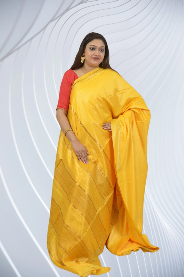 SKU0476 : Elegant Handwoven Tussar Ghicha Bapta Saree – Traditional Bengal Weave  - Normal Length 6.3 mtr Plus, Golden Yellow, Plain / Solid, Dry Clean Only, Yes