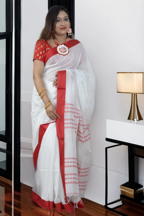 SKU-0382, Pure Cotton->Hand Tant Weaving->With Blouse Piece - Normal Length 6.3 mtr Plus, White, Hand Wash, Yes