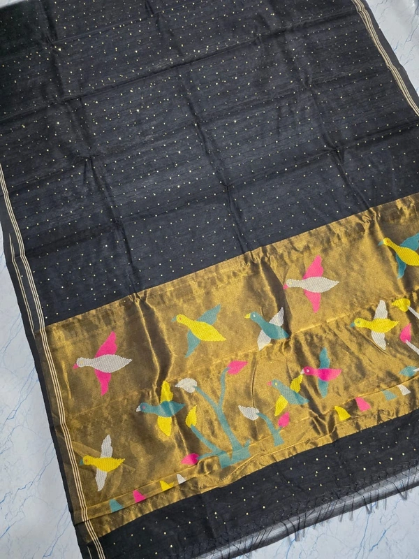 SKU-0524 -> Paithani Saree -> Handloom - Black, Bird Motive, Hand Wash, Yes