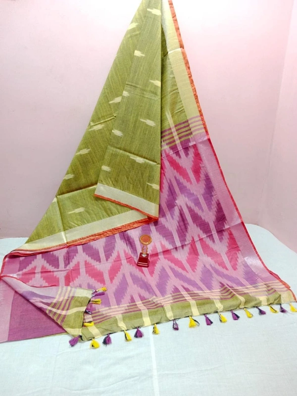 SKU0780 :  Pure Cotton Saree – Soft, Lightweight & Handwoven for Elegant Look - Normal Length 6.3 mtr Plus, PestaGreen, Buti / Booti, Soft wash, Yes