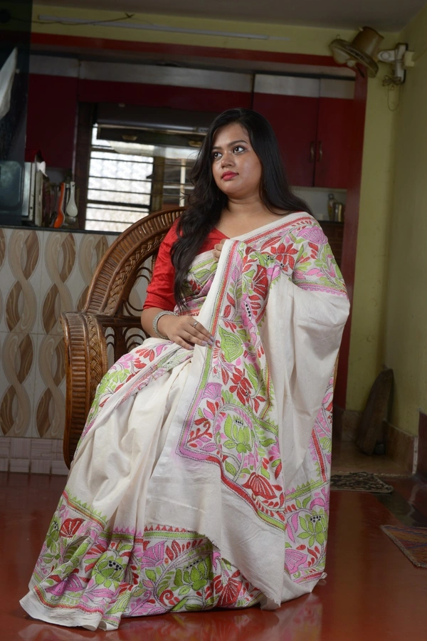SKU-0304 -> Tussar Cotton -> Kantha Stich -> Kantha Border - White, Floral, Dry Clean Only, Yes
