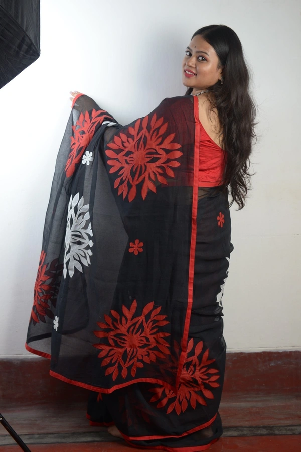 SKU-0307 -> Pure Cotton -> Dhanekhali -> Applic Work Border - Black, Applic Work, Dry Clean Only, Yes