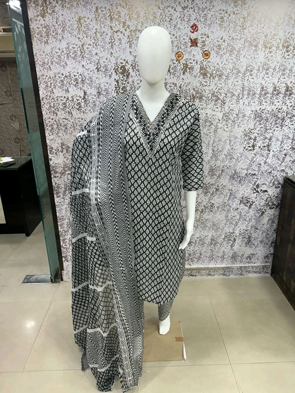 Cotton Kurti Pant Dupatta Set - Black, XXL/44