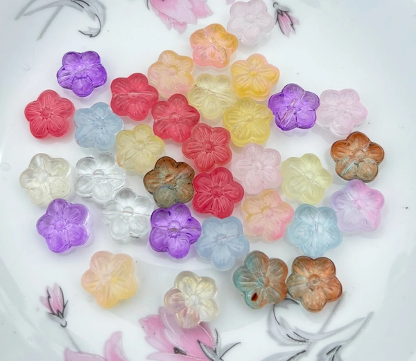 Glass Flower Beads (Random Color)