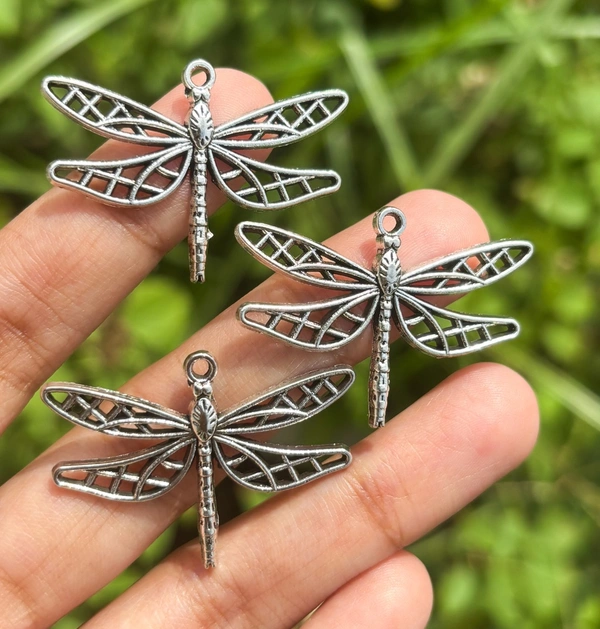 Metal Dragon Fly Charm