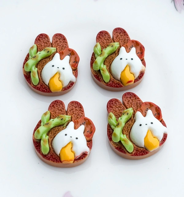 Runny Yolk Bread Charm (Hook Inc)