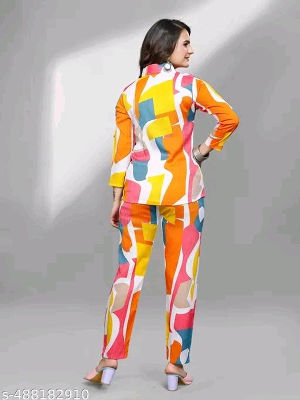 Stylish Latest Women Top & Bottom Sets - S
