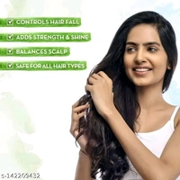 Mamaearth Onion Hair Oil with Onion & Redensyl for Hair Fall Control - 150ml
