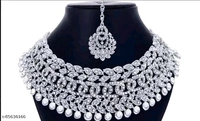 Diva Glittering Jewellery Sets