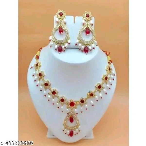 NECKLES