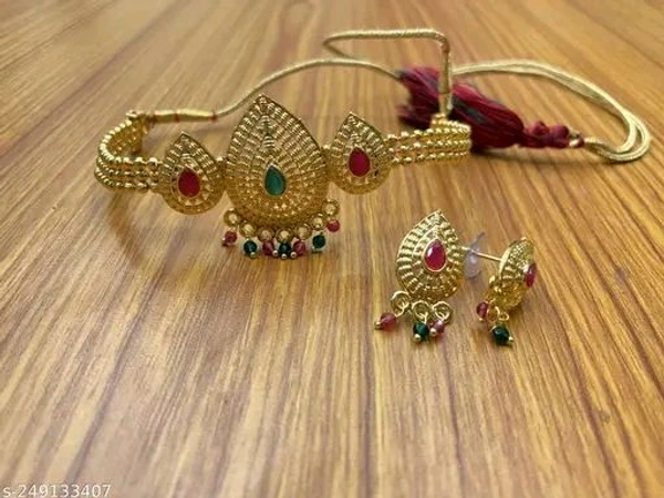 Twinkling Charming Women Necklaces & Chains