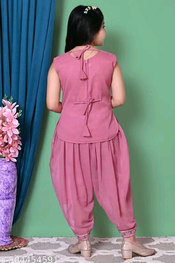 Girls Embroidered Ready to Wear kurta & Dhoti pant With Dupatta - 3 Years