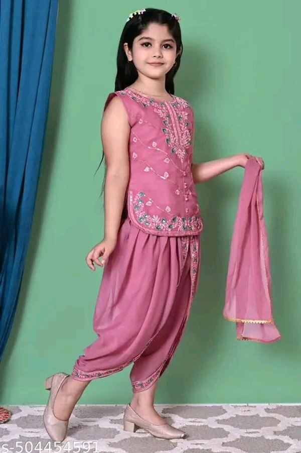 Girls Embroidered Ready to Wear kurta & Dhoti pant With Dupatta - 5 Years