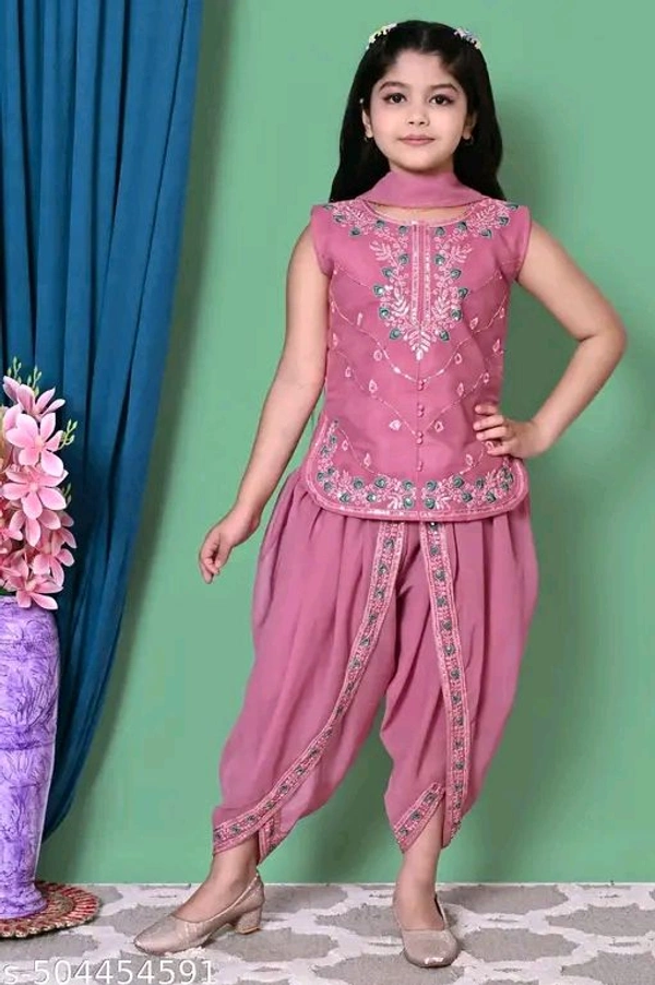 Girls Embroidered Ready to Wear kurta & Dhoti pant With Dupatta - 5 Years
