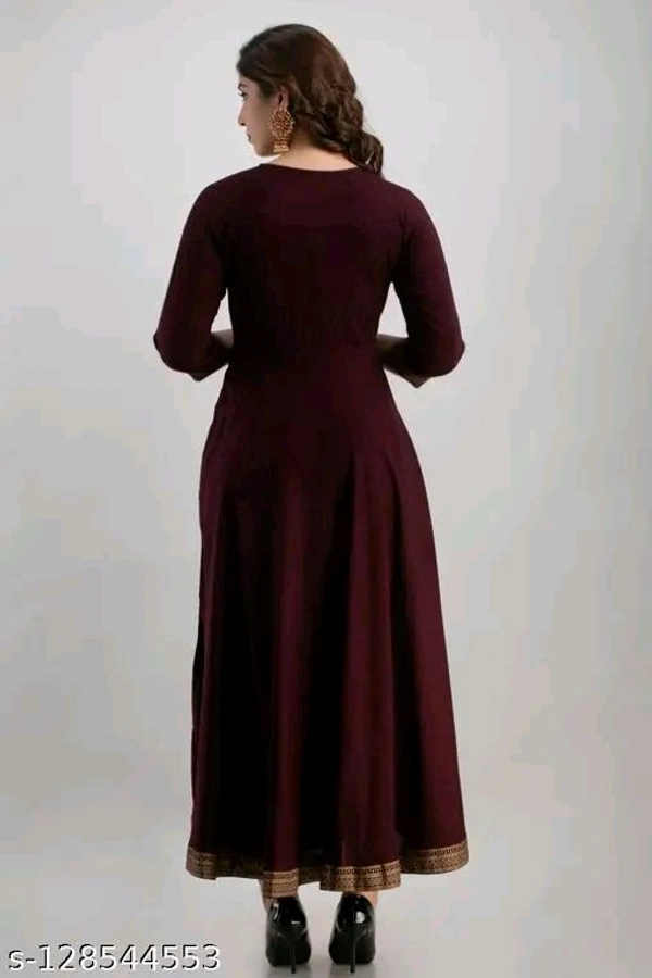 Aishani Fashionable Kurtis - M