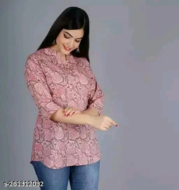 Stylish Latest Women Tops & Tunics - M