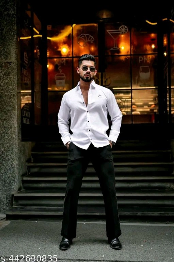 Urbane Modern Men Shirts - M