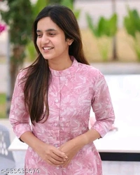 Aishani Alluring Kurtis - S