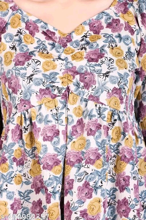 Urbane Elegant Women Tops & Tunics - M