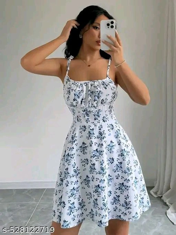 Urbane Fabulous Women Dresses - XS