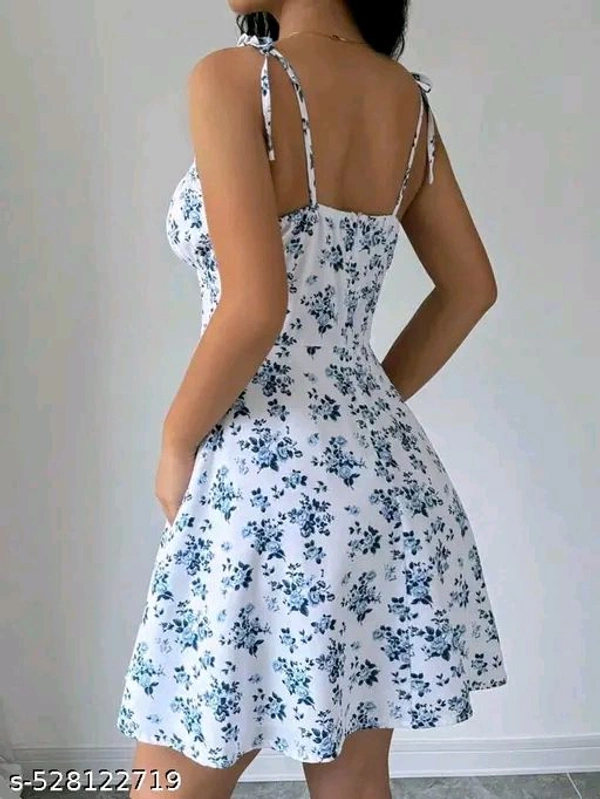Urbane Fabulous Women Dresses - XS