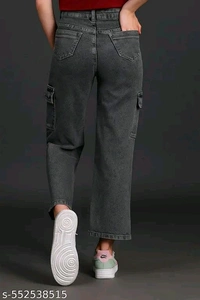 Trendy Glamorous Women Jeans - 30