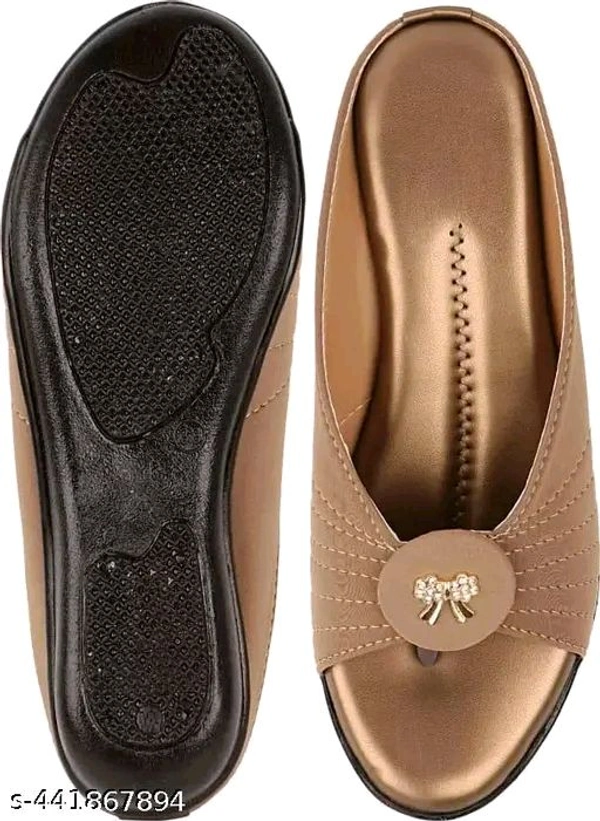 Unique Trendy Women New Flats Heels Unique Ladies Women Slippers Girls Wages Party Wear Sexy Stylish Summer Block Heeled Sandals Brown Women Fashion - 5