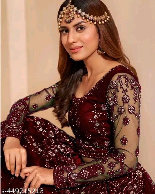 New Designer Embroidred Heavy Silk Semi Stitched Lehenga Choli For Wome