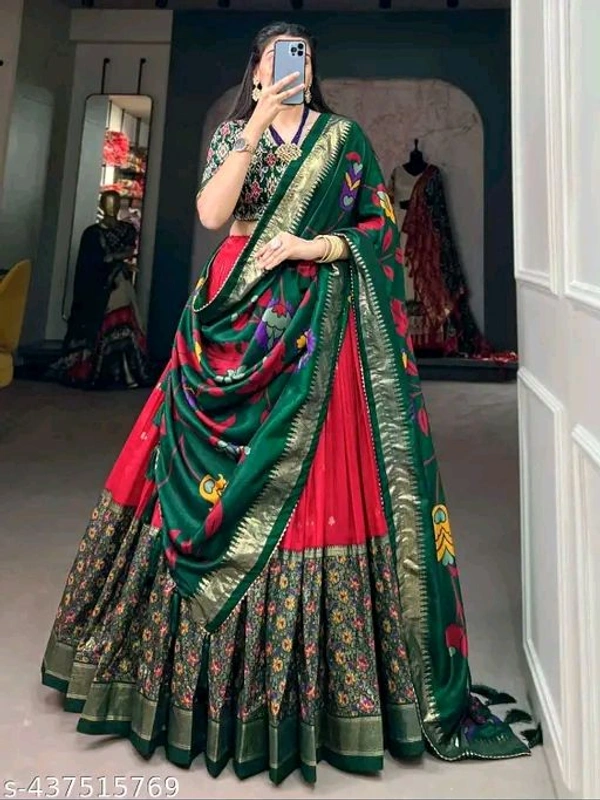 Women's Floral & Patola Print With Foil Work Tussar Silk Ethnic wear